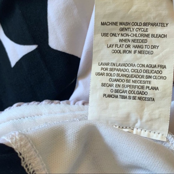 SPEECHLESS • Black and White Sleeveless Floral Dress - Picture 13 of 13